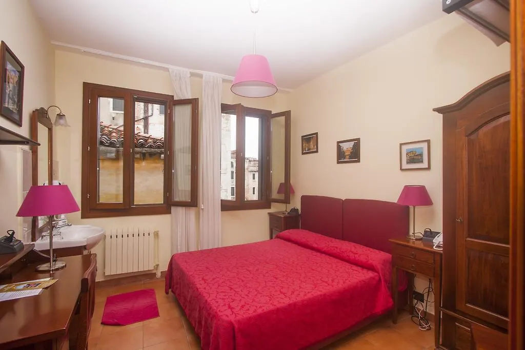 Hotel Dalla Mora Venice