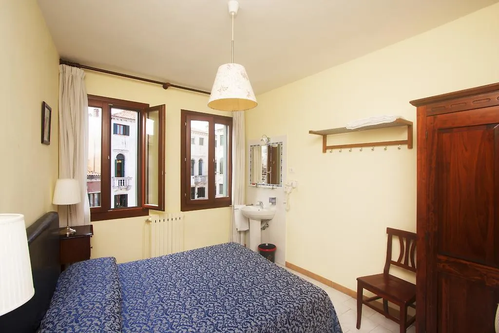 Hotel Dalla Mora Venice