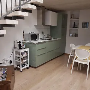 https://domus-navigli.it-lombardy.com